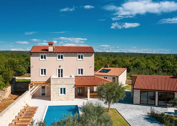 Kata Villa