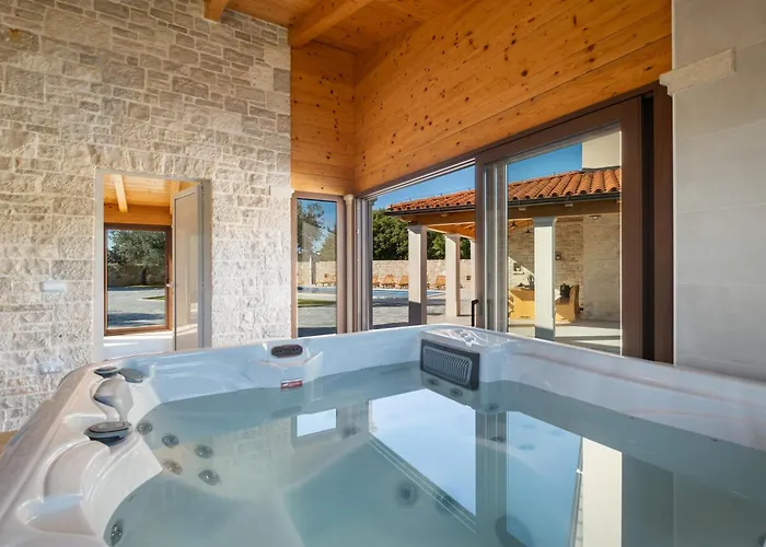 Kata Villa